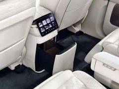 NIO ES8 Six-Seat Executive Signature Edition - ფოტო 15