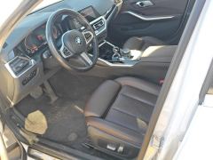 BMW 3 Series Facelift 320Li M Sport Package - ფოტო 14