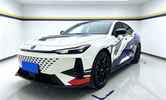 Changan UNI-V 1.5T Premium Sport - ფოტო 1