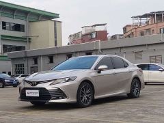 Toyota Camry 2.5G Luxury - photo 1