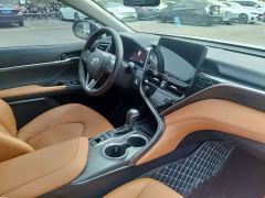Toyota Camry 2.5G Luxury - photo 10