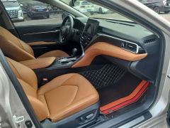 Toyota Camry 2.5G Luxury - photo 9