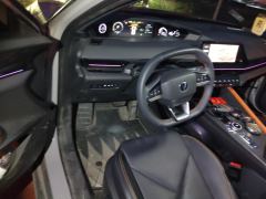 Changan UNI-V Zhidian iDD 1.5T 113km Smart cool type - фото 16
