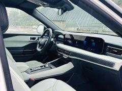 Ford Explorer 2.3T EcoBoost AWD Titanium 7-Seater - ფოტო 12
