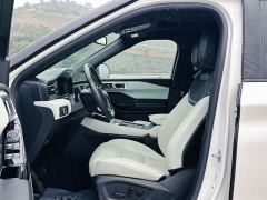 Ford Explorer 2.3T EcoBoost AWD Titanium 7-Seater - ფოტო 8