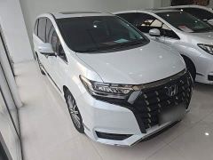 Honda Odyssey 2.0L e:HEV Luxury - ფოტო 3