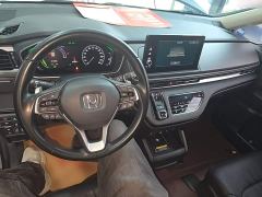 Honda Odyssey 2.0L e:HEV Luxury - ფოტო 9
