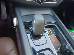 Volvo XC60 B5 AWD Smart Luxury Edition - ფოტო 13