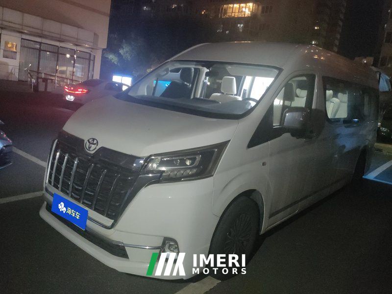 Toyota Sea Lion 3.5 Automatic Middle East version - car from China