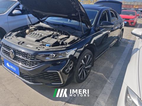 2022 Volkswagen Passat 330TSI Star Deluxe Edition - car from China
