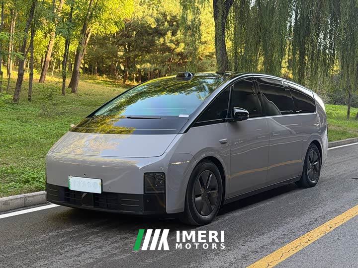 Li Auto Li Xiang MEGA Ultra - ავტომობილი ჩინეთიდან