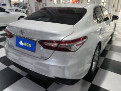 Toyota Camry 2.0G Luxury Edition - ფოტო 2