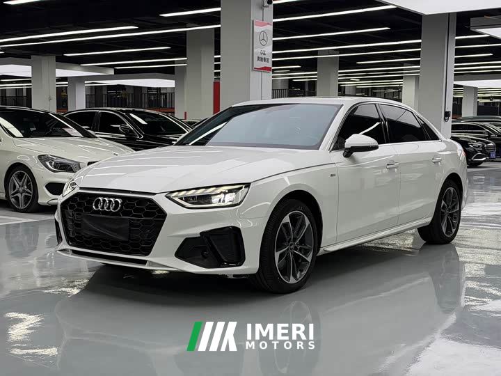 Audi A4L 40 TFSI Fashion Dynamic - автомобиль из Китая