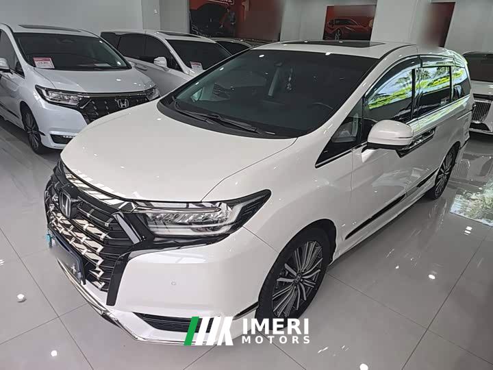 Honda Odyssey 2.0L e:HEV Premium - ავტომობილი ჩინეთიდან