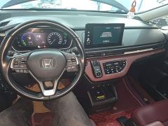Honda Odyssey 2.0L e:HEV Premium - ფოტო 9