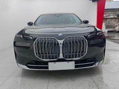 BMW 7 Series 735Li Luxury Package - ფოტო 2