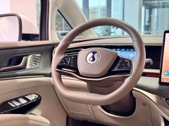 Denza D9 DM-i 970 AWD Flagship - фото 18