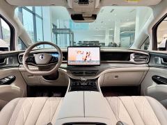 Denza D9 DM-i 970 AWD Flagship - фото 20