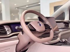 Denza D9 DM-i 970 AWD Flagship - фото 7