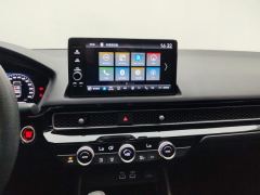 Honda Civic 240TURBO CVT Dynamic Edition - ფოტო 17
