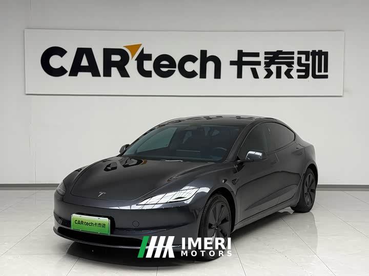Tesla Model 3 Rear-Wheel Drive
