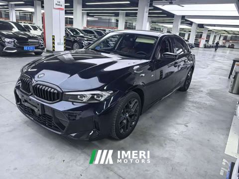 2025 BMW 3 Series 330Li M Sport Night Edition Package