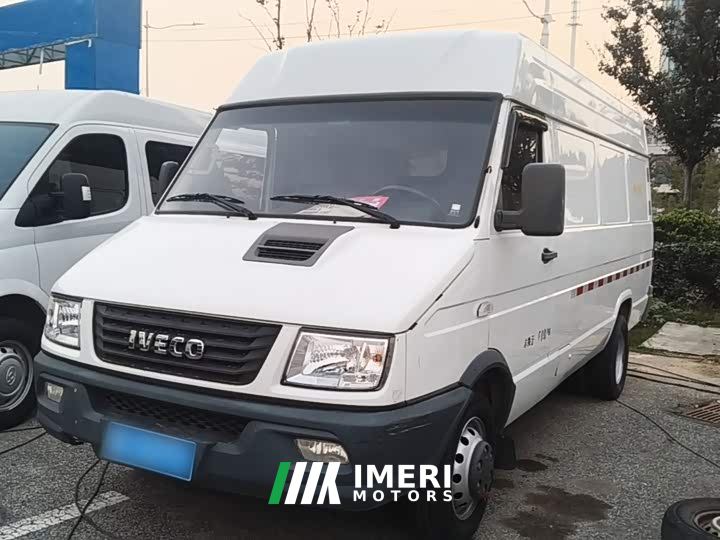 Iveco 2.8T V40 VAN3