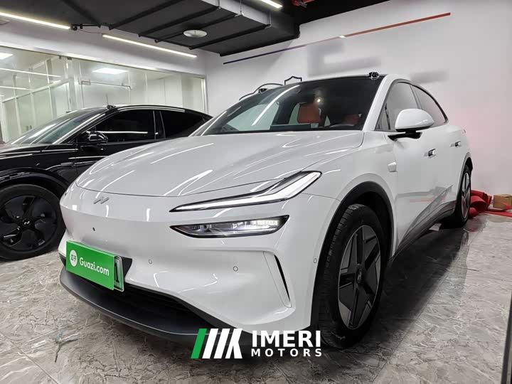 Onvo L60 60kWh Rear-Wheel Drive