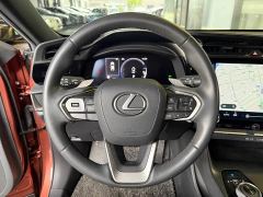 Lexus RZ 450e AWD Luxury Edition - фото 11