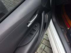 Toyota Levin Dual-Engine 1.8L Leading Edition - ფოტო 13