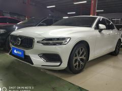 Volvo S60 B4 Smart Luxury Edition - ფოტო 1
