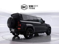 Land Rover Defender 110 3.0T P400 X-Dynamic HSE - фото 3