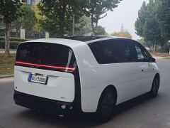 Li Auto MEGA Home Family Edition - ფოტო 13