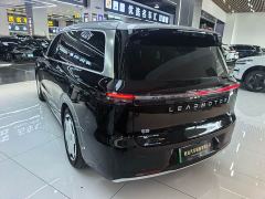 Leapmotor D19 Extended Range 500 Deluxe Edition Six-Seater - ფოტო 11