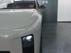 Li Auto i8 Standard Edition - photo 4
