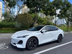 Deepal SL03 EREV 200km Max 2nd Anniversary Black Gold Knight Edition - ფოტო 1