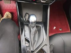 Roewe i5 1.5L CVT Black Gold Edition - ფოტო 13