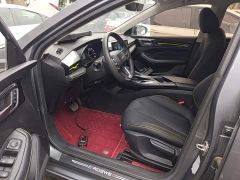 Roewe i5 1.5L CVT Black Gold Edition - ფოტო 14