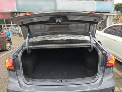 Roewe i5 1.5L CVT Black Gold Edition - ფოტო 18