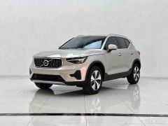 Volvo XC40 B3 Smart Remote Luxury Edition - photo 2