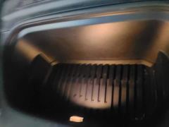 Tesla Model Y Standard Range RWD - ფოტო 10