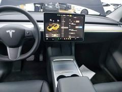 Tesla Model Y Rear-Wheel Drive - ფოტო 12