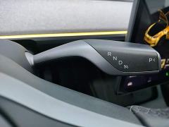 Tesla Model Y Rear-Wheel Drive - ფოტო 13