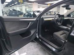 Tesla Model Y Rear-Wheel Drive - ფოტო 15