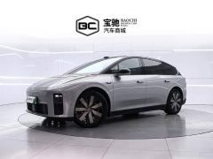 Li Auto i6 Four-Wheel Drive Standard Edition - фото 1