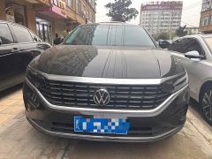 Volkswagen Passat 330TSI Luxury - ფოტო 1