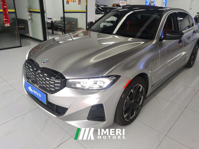 BMW i3 eDrive 35 L - car from China