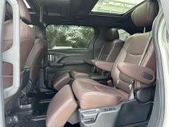 Toyota Sienna 2.5L Hybrid Platinum Edition - photo 6