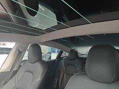 Tesla Model 3 Rear-Wheel Drive - ფოტო 17