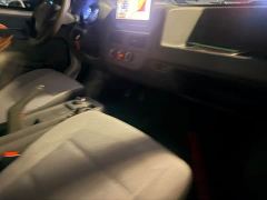 Wuling Yangguang 300km Practical Sealed Window Version 75kW - фото 4